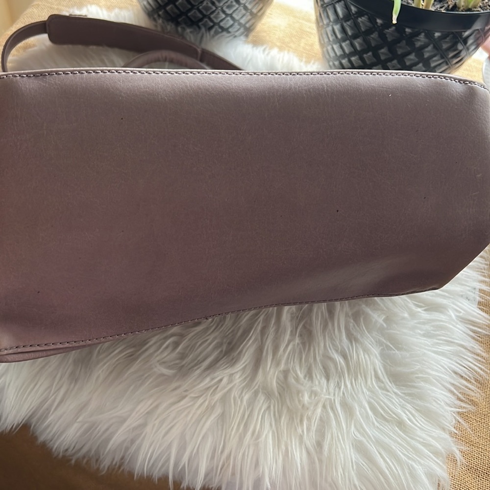 Matt & Nat travel bag / gym bag / large bag crossbody bag hand bag laptop bag - Picture 3 of 16